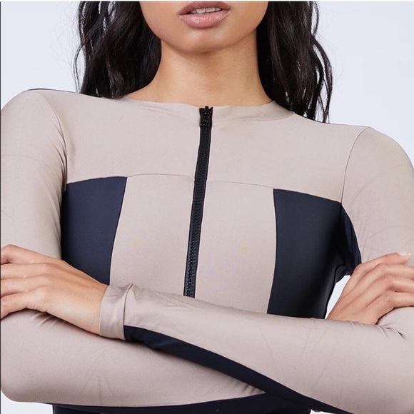 Anthro PilyQ Colorblock RashGuard One Piece Swim - Picture 4 of 10